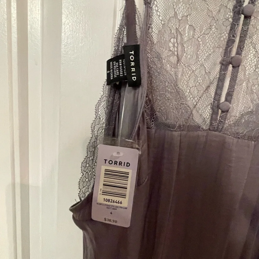 Torrid cami - Picture 2 of 4